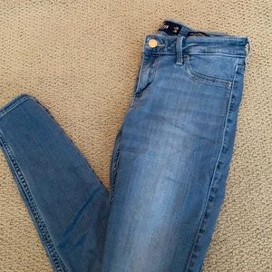 Hollister Low Rise Skinny Jean